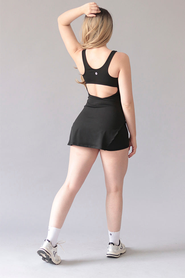 VESTIDO CON SHORT ABERTURA LATERAL Y136 NEGRA