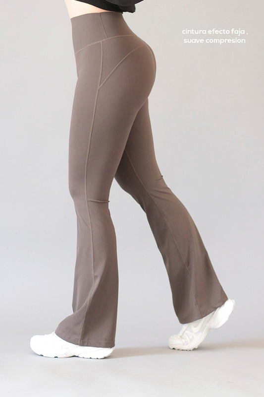 LEGGINS FLARE BASICA CAFE