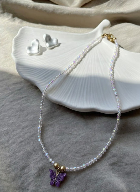 Collar Lavender Dream: Cristales & Mariposa Mística